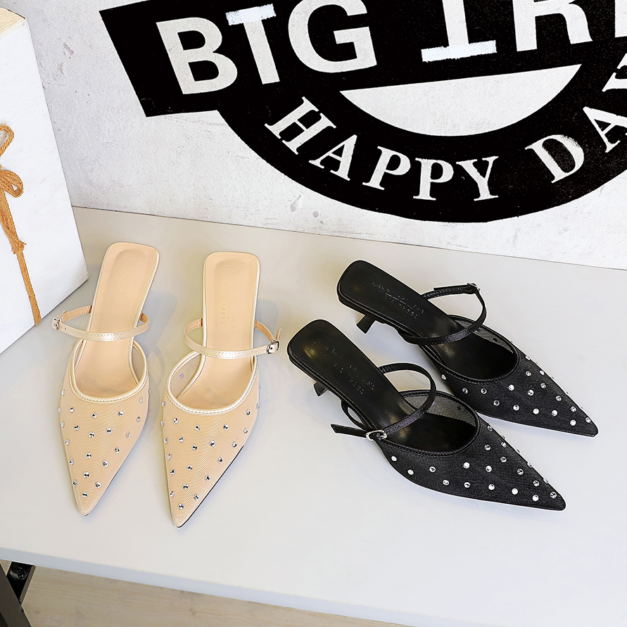 French Pointed Toe Mesh Rhinestone Low Heel Slippers for Women Breathable Hollow Out Strap Shoes - Image 2