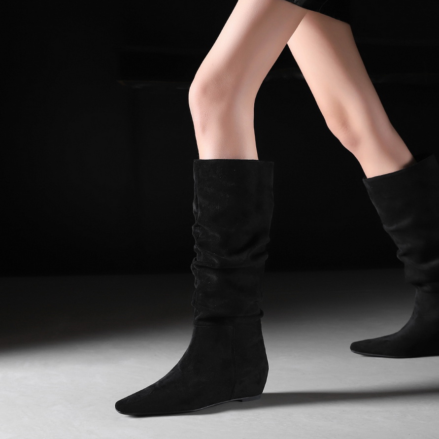 Women's Slouchy High Boots with Hidden Heel, Pointed Toe, Folds, Over-the-Knee Style - Image 4